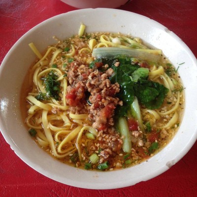 ร้านอาหารชุมชนจีนยูนนาน หมู่บ้านสันติชล