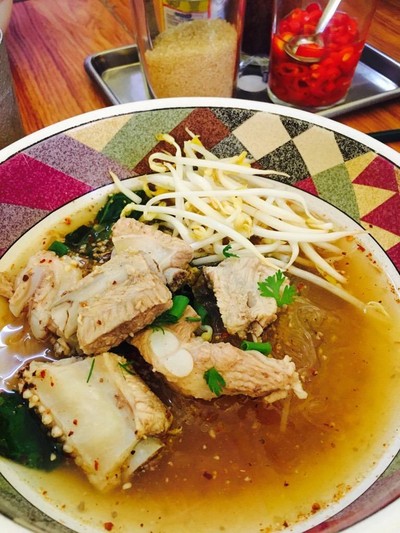 ก๋วยเตี๋ยวต้มยำกรุงสุโขทัย วัดเกตุฯ ก๋วยเตี๋ยวต้มยำกรุงสุโขทัย วัดเกตุฯ