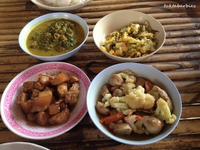 อาหาร หรือ เครื่องดื่ม