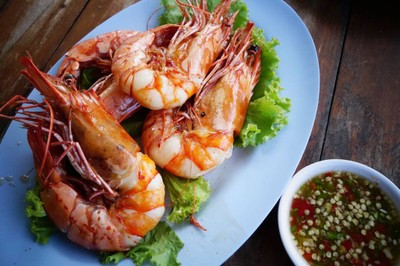 กุ้งคั่วน้ำปลา