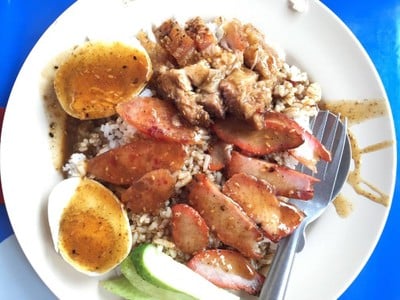 ข้าวหมูแดงปฐมเลิศรส ซอยรางน้ำ