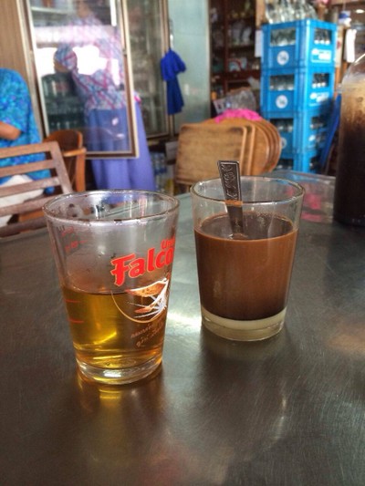 กาแฟเจ๊กเปี๊ยะ