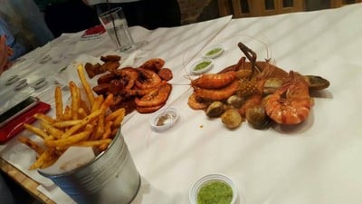 กุ้งยิ้ม - Smiley Shrimp กุ้งยิ้ม - Smiley Shrimp