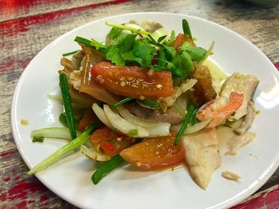 ข้าวต้มปลาปัญญาชน (KHAO TOM PLA PANYA CHON RESTAURANT) ข้าวต้มปลาปัญญาชน (KHAO TOM PLA PANYA CHON RESTAURANT)