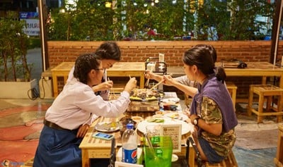 มู๋กะชีส ปิ้งย่างกะทะชีส