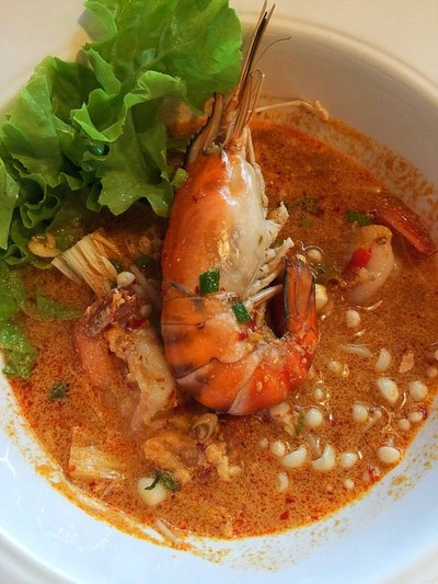 อั๊ยย่ะ ก๋วยเตี๋ยวปูและซีฟู้ด 2