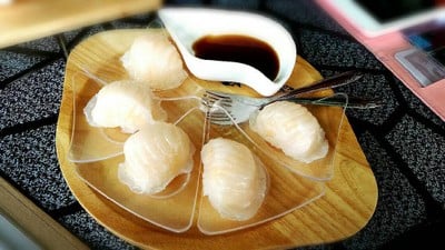 เมนูของร้าน เต-ชา ก๋วยเตี๋ยวไข่ไดโนเสาร์