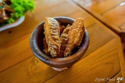 ไก่ทอดยกครก