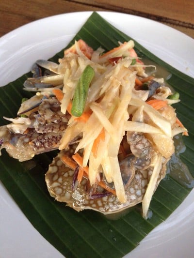 ส้มตำเชิงดอย (Som-Tum Cherng Doi) ส้มตำเชิงดอย (Som-Tum Cherng Doi)