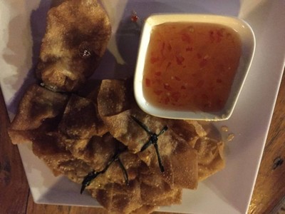 เกี๊ยวหมูทอด