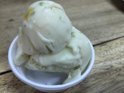 ฟรีอันสุดท้าย ไอติมกะทิตักไม่อั้น อร่อยย