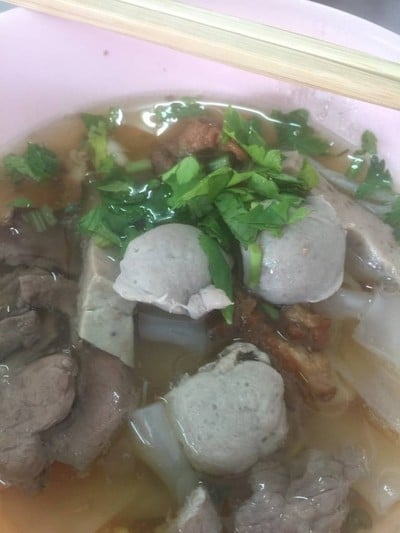ก๋วยเตี๋ยวหมูธรรมดา
