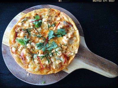 พิซซ่าหน้าต้มยำ