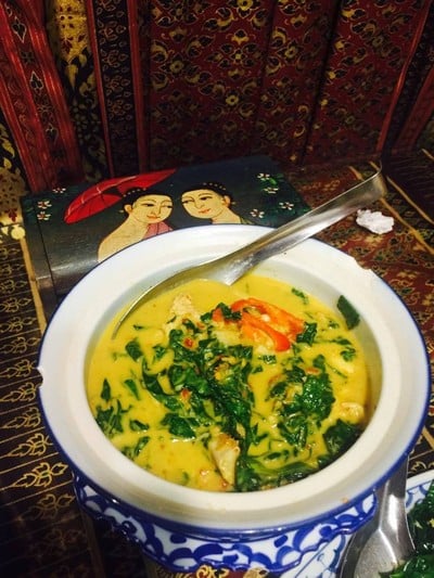 ครัวเรือนไทย