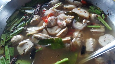 ต้มยำไก่บ้าน