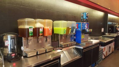 อาหาร หรือ เครื่องดื่ม