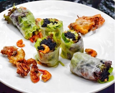 View cafe at Phuket  วิลล่าโซลิธูท