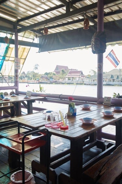 บรรยากาศ ครัวจ่ายัณ 2 ปลาแม่น้ำ/ซีฟู้ด สาขา1