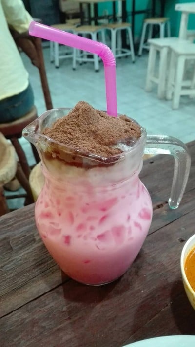 เมนูของร้าน โรตีหัวมุม ฮาลาล