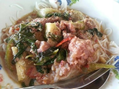 ก๋วยเตี๋ยวเนื้อป้าเพ็ญ ก๋วยเตี๋ยวเนื้อป้าเพ็ญ