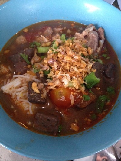 ข้าวเงี้ยวตาบุญ -