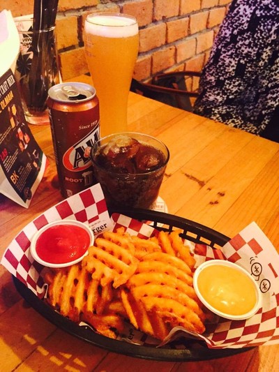 Waffle fries size L