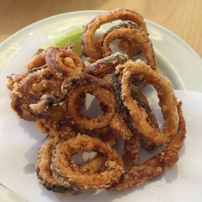 หนวดปลาหมึกทอด