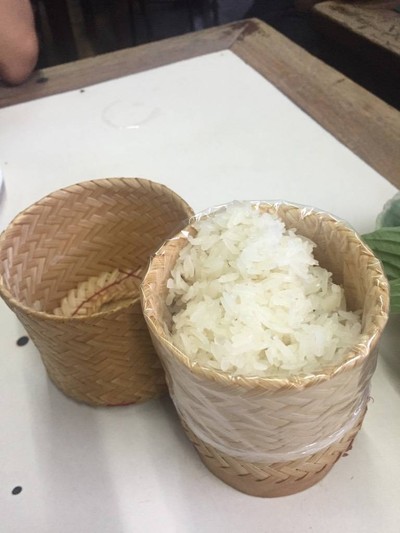ข้าวเหนียว (Takehome - ร้าน pick& chic)