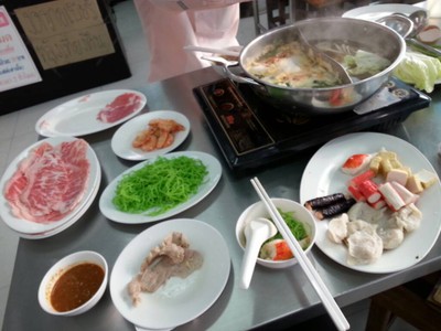 อาหาร หรือ เครื่องดื่ม