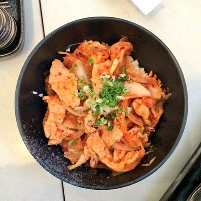 ข้าวหมูกิมจิ