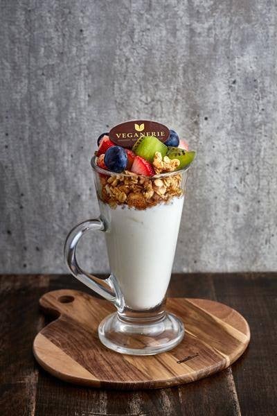 เมนูของร้าน Veganerie เมอร์คิวรี่ วิว ชิดลม