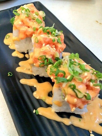 ซูชิแซลมอนสับ