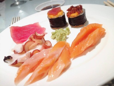 Sushi & Sashimi