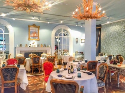 บรรยากาศ Pizza Massilia ร่วมฤดี