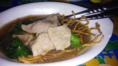 ราดหน้าเคี้ยงเอ็มไพร์ (RATNA KHIANG EMPIRE) ราดหน้าเคี้ยงเอ็มไพร์ (RATNA KHIANG EMPIRE)