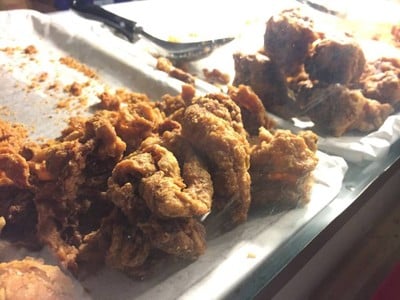 ไก่จ๊ากป้าโหน่ง  หลังมช ซอย ขนมจีนหล่มเก่า