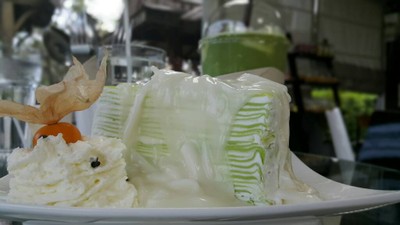 เครปเค้กมะพร้าวอ่อน