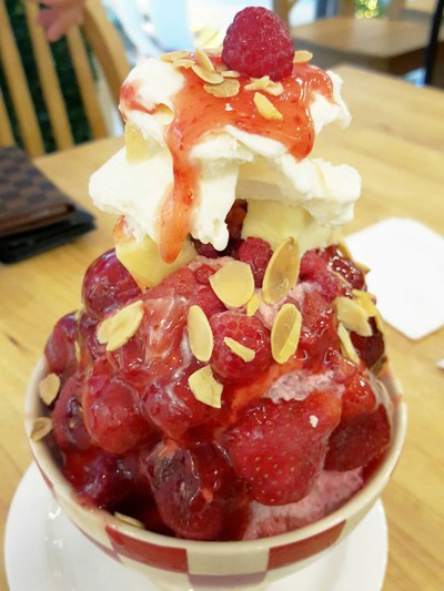 Berry Bingsu