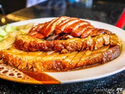 MK Restaurants (เอ็มเค เรสโตรองต์) แฮปปี้พลาซ่า พิจิตร MK Restaurants (เอ็มเค เรสโตรองต์) แฮปปี้พลาซ่า พิจิตร