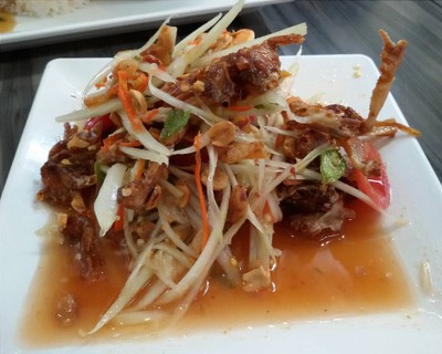 ส้มตำปูกรอบ 75.+
