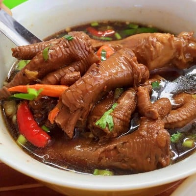 เมนูของร้าน อาม่าตีนไก่ซุปเปอร์ มีสาขาเดียว