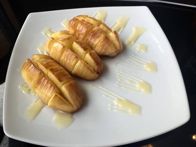 หมั่นโถวปิ้งเนยนม