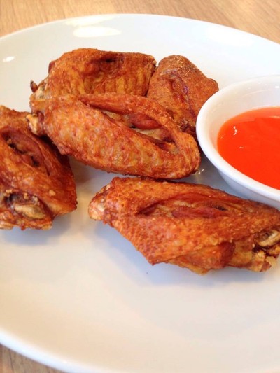 ปีกไก่ราดน้ำปลา