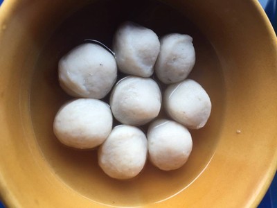 ลูกชิ้นปลาลวก