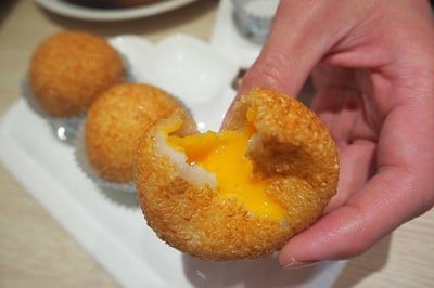 เมนูของร้าน เหอ เฉิน ฟง DIM SUM & BBQ วัดมังกร เหอ เฉิน ฟง DIM SUM & BBQ วัดมังกร