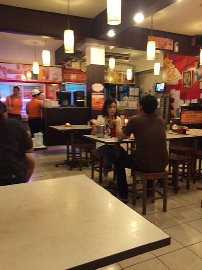 โชคดีติ่มซำ บรรทัดทอง