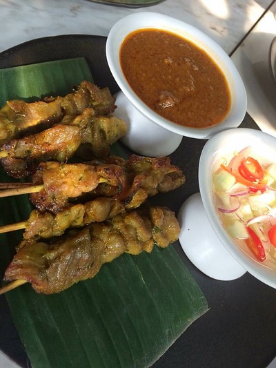 หมูสะเต๊ะ 350฿++