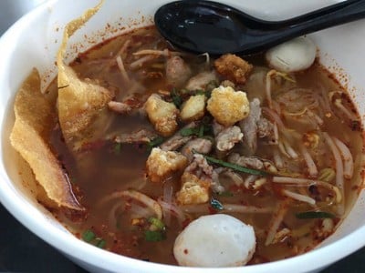 เมนูของร้าน โกหม่ำ ก๋วยเตี๋ยวหมูต้มยำ สาขา 2 สงขลา