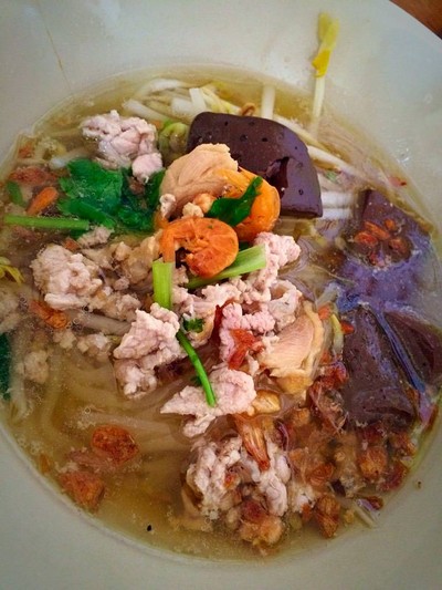 เล็กน้ำ