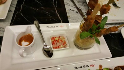 อาหาร หรือ เครื่องดื่ม